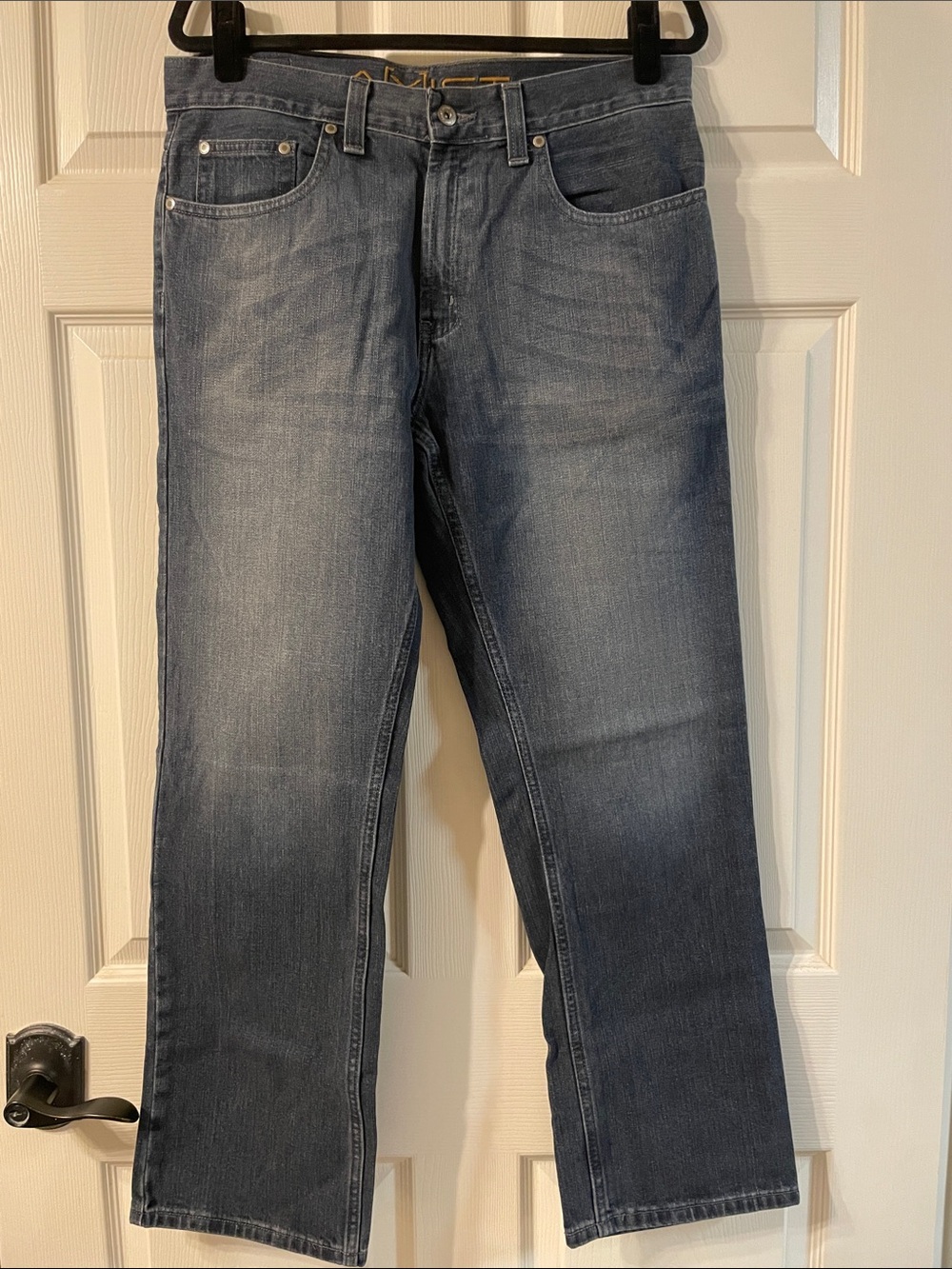 A[X]IST Jeans Men’s 32x30 Blue Faded Straight Leg Denim Jeans